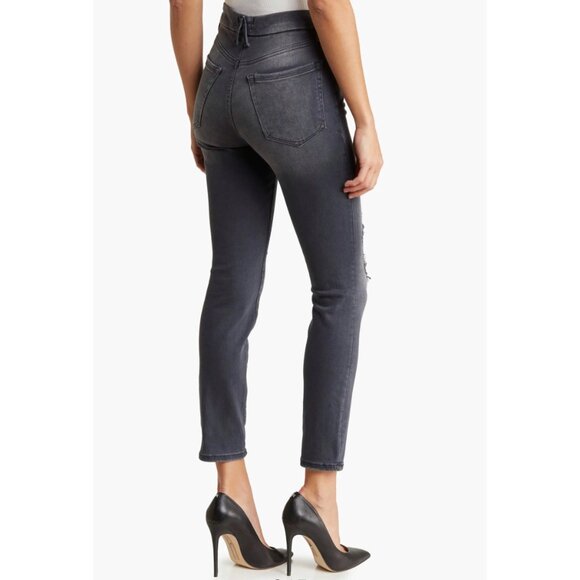 Good American Always Fits Good Leg Distressed Skinny Jeans - Picture 7 of 7